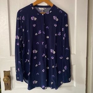 Old Navy Long Sleeve Navy Floral Blouse size XL